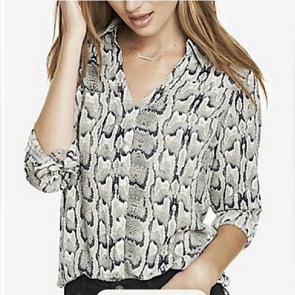 Express Portofino Top Women's Semi-Sheer Long Roll Tab Snakeskin Print XS - Picture 2 of 7